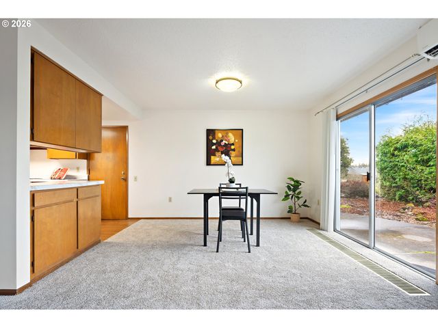 16590 Sw KING CHARLES Ave, King City, OR 97224