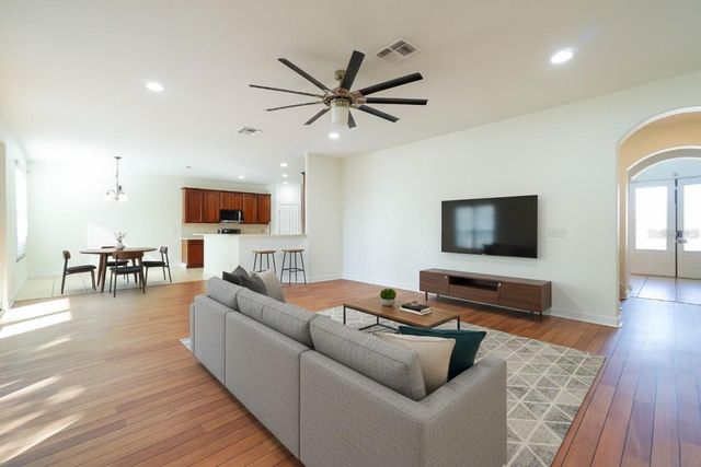 4396 CONROY CLUB DRIVE, Orlando, FL 32835