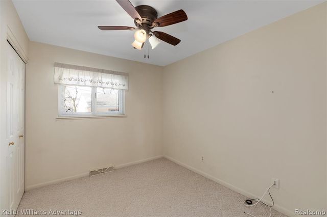 4652 Parker Street, Dearborn Heights, MI 48125