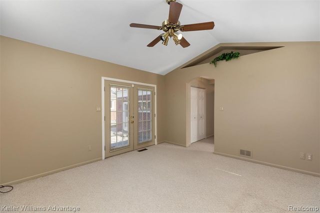 4652 Parker Street, Dearborn Heights, MI 48125