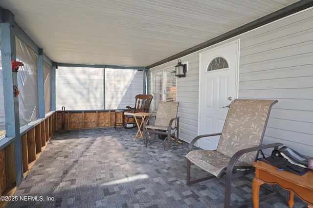 138 EDGEWATER Road, Satsuma, FL 32189