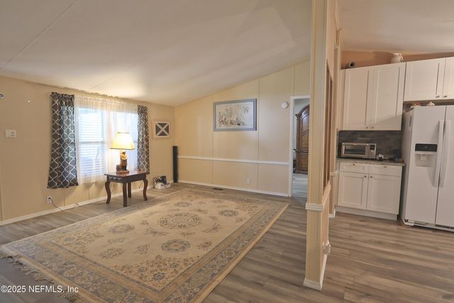 138 EDGEWATER Road, Satsuma, FL 32189