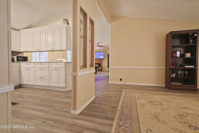 138 EDGEWATER Road, Satsuma, FL 32189