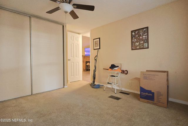 138 EDGEWATER Road, Satsuma, FL 32189