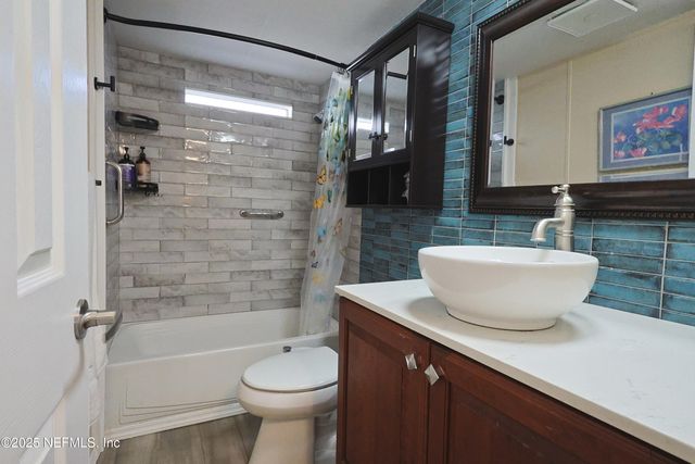 138 EDGEWATER Road, Satsuma, FL 32189