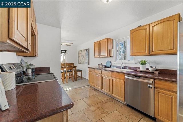 16543 Hannah Dr, San Leandro, CA 94578