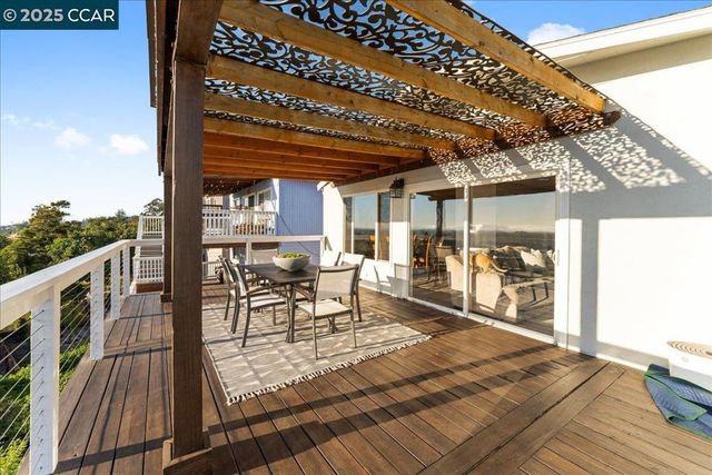 16543 Hannah Dr, San Leandro, CA 94578