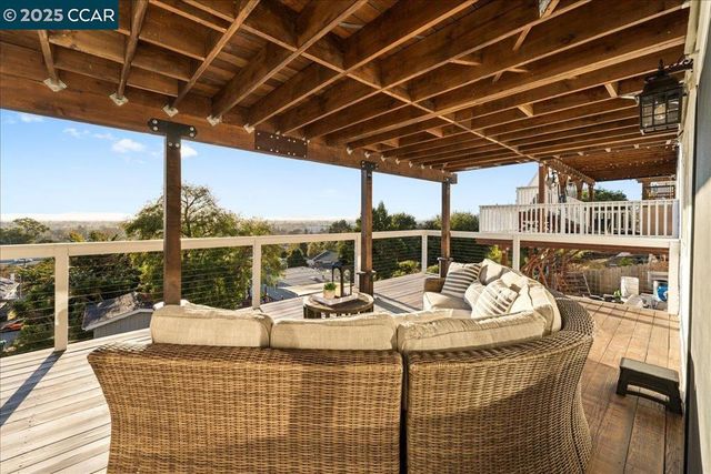 16543 Hannah Dr, San Leandro, CA 94578