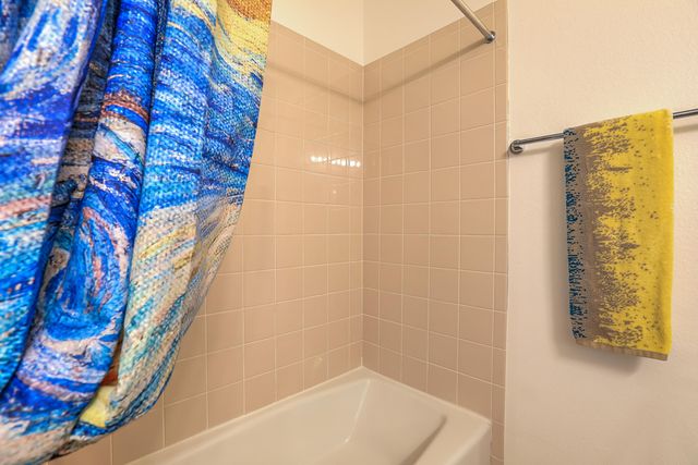 1042 Reynosa Loop SE, Rio Rancho, NM 87124