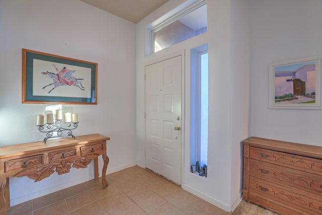 1042 Reynosa Loop SE, Rio Rancho, NM 87124