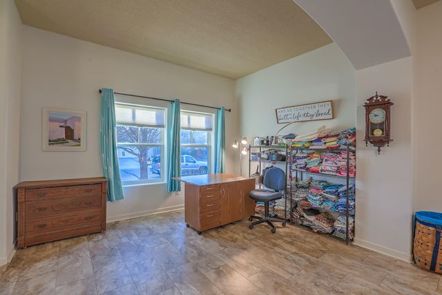 1042 Reynosa Loop SE, Rio Rancho, NM 87124