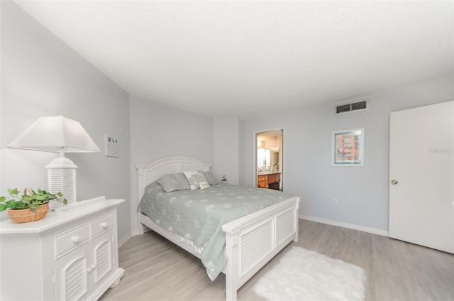 690 ISLAND WAY 507, Clearwater Beach, FL 33767