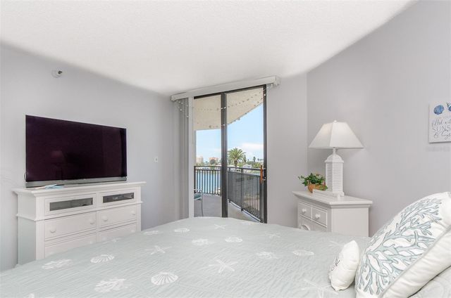 690 ISLAND WAY 507, Clearwater Beach, FL 33767