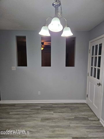 100 Knight Place, Jacksonville, NC 28546