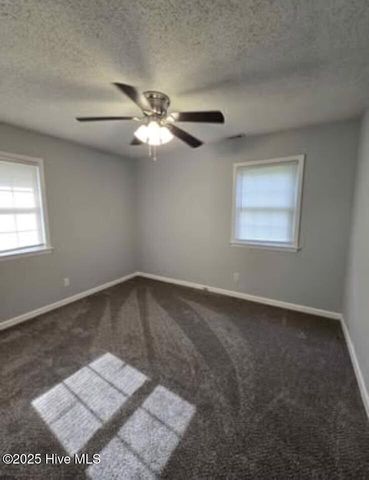 100 Knight Place, Jacksonville, NC 28546