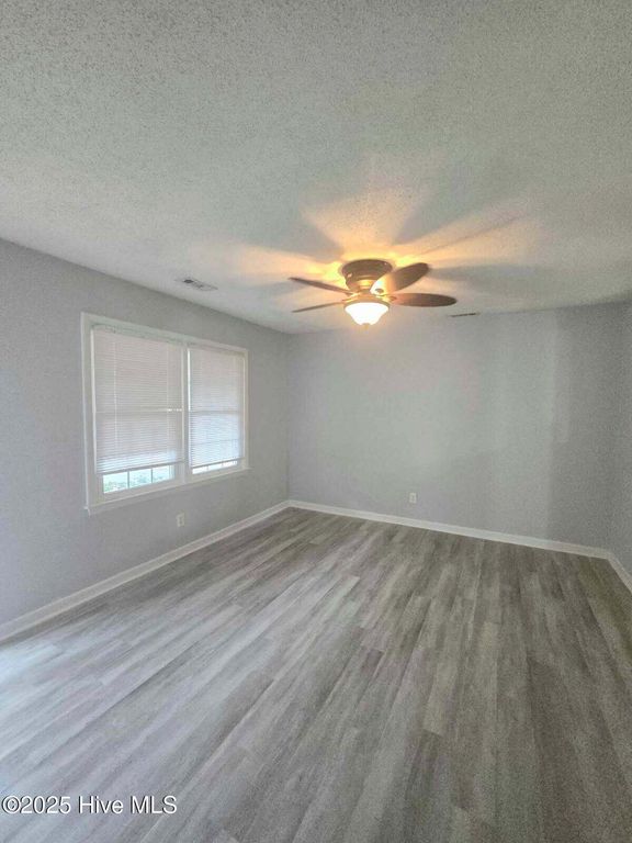100 Knight Place, Jacksonville, NC 28546