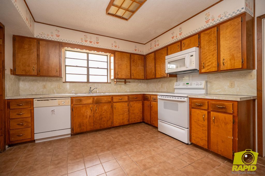 Image 10 of property listing at 3205 Southland Boulevard, San Angelo, TX 76904