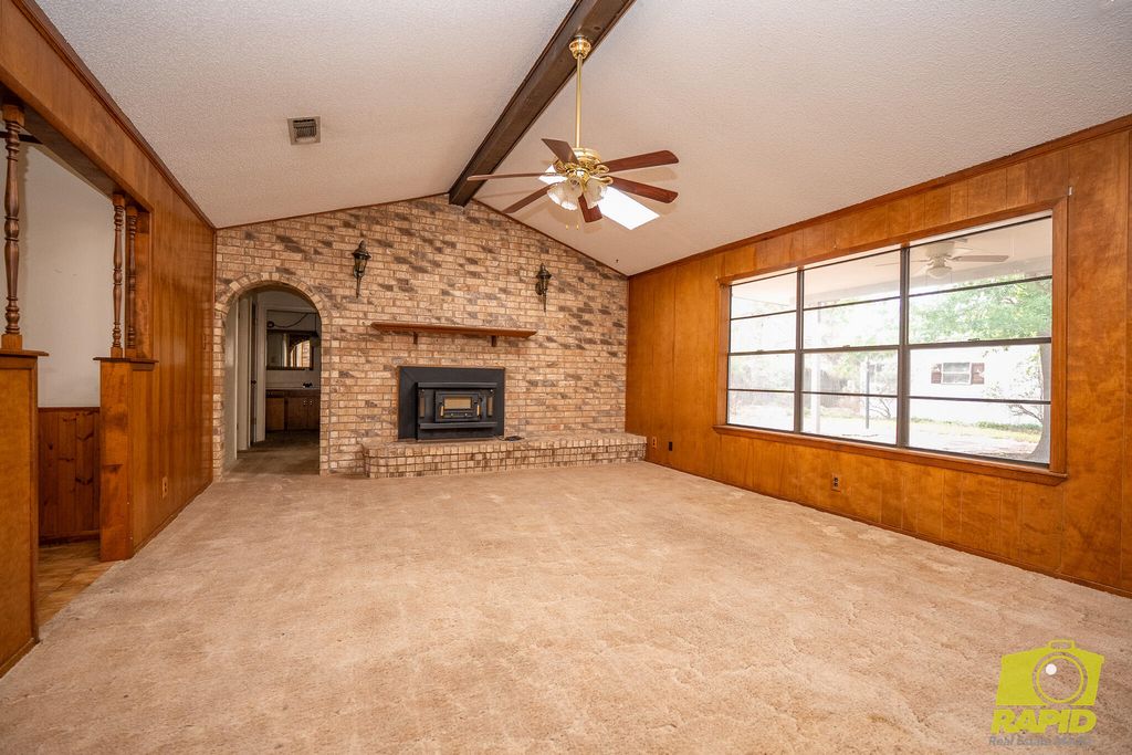 Image 6 of property listing at 3205 Southland Boulevard, San Angelo, TX 76904