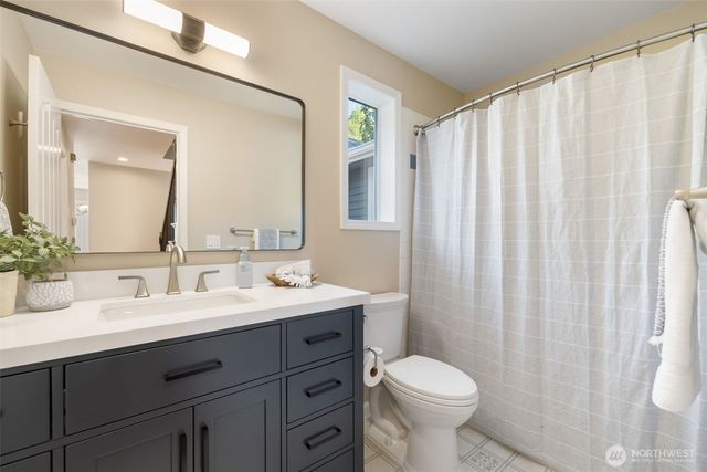 2704 88th Street Ct NW, Gig Harbor, WA 98332