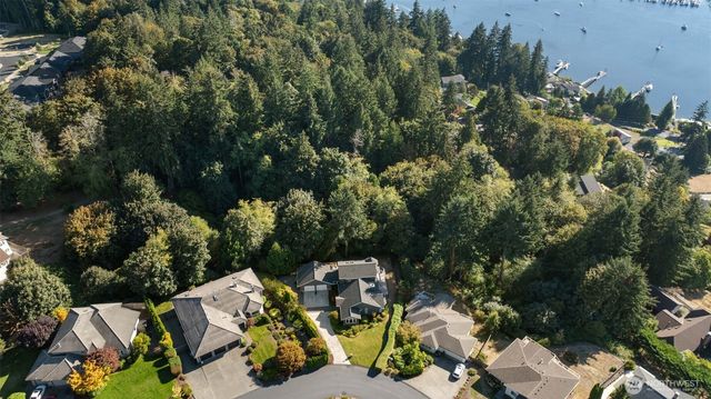 2704 88th Street Ct NW, Gig Harbor, WA 98332