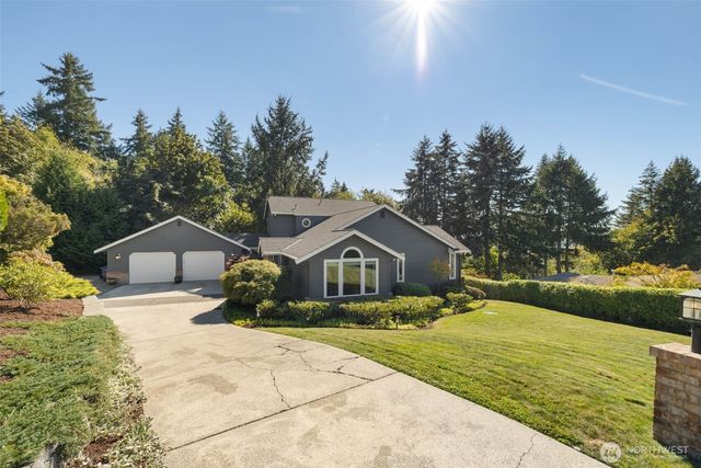 2704 88th Street Ct NW, Gig Harbor, WA 98332