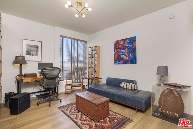 1240 S Corning Street 303, Los Angeles, CA 90035
