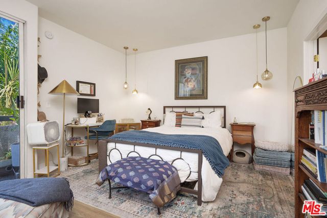 1240 S Corning Street 303, Los Angeles, CA 90035