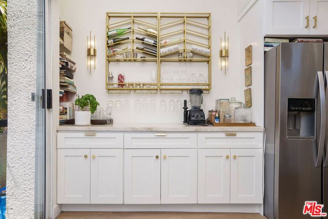 1240 S Corning Street 303, Los Angeles, CA 90035