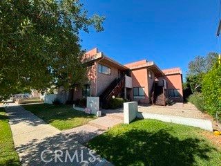 1229 Hollister, San Fernando, CA 91340
