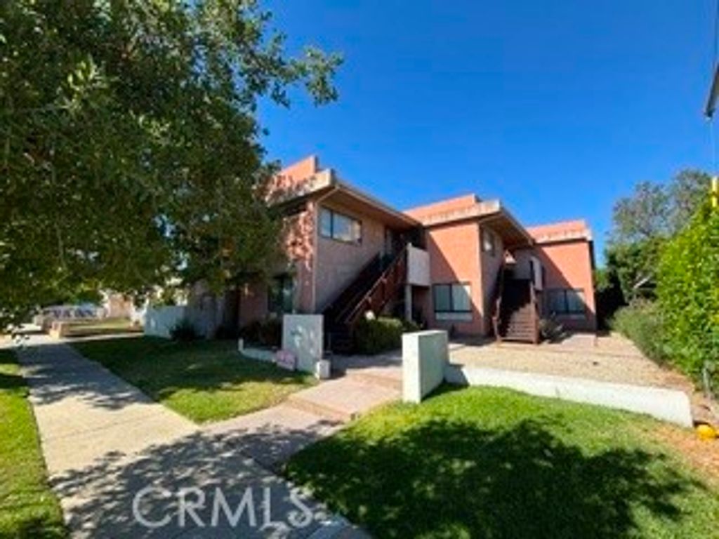 1229 Hollister, San Fernando, CA 91340