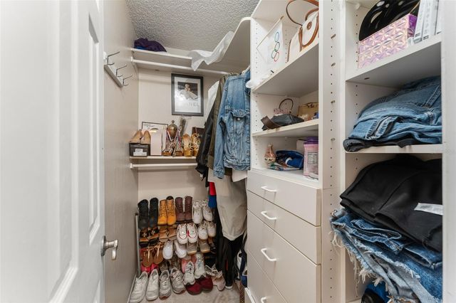 961 MILLENBECK AVENUE, Deltona, FL 32725