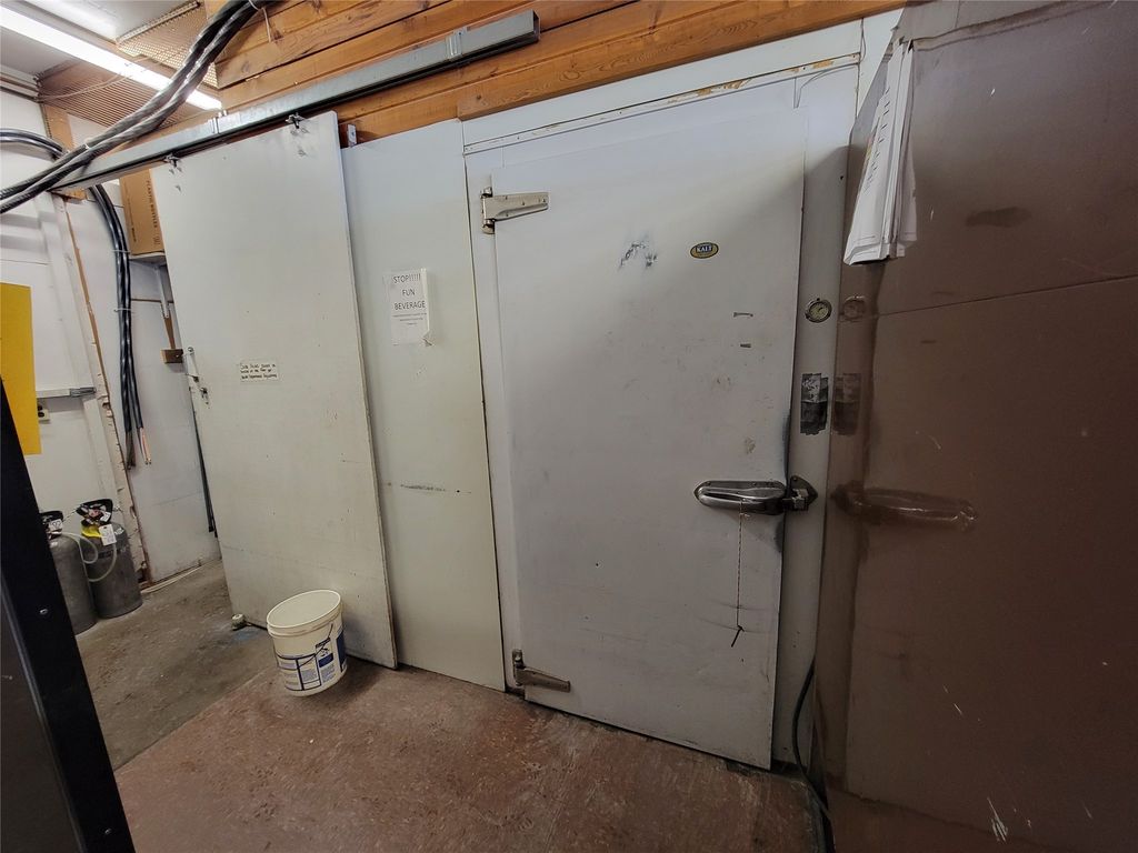 10049 Hwy 2 E, Coram, MT 59913 photo 25