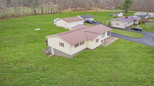 1836 Clarksburg Road, Vanceburg, KY 41179