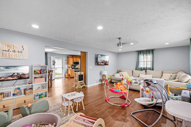 1836 Clarksburg Road, Vanceburg, KY 41179