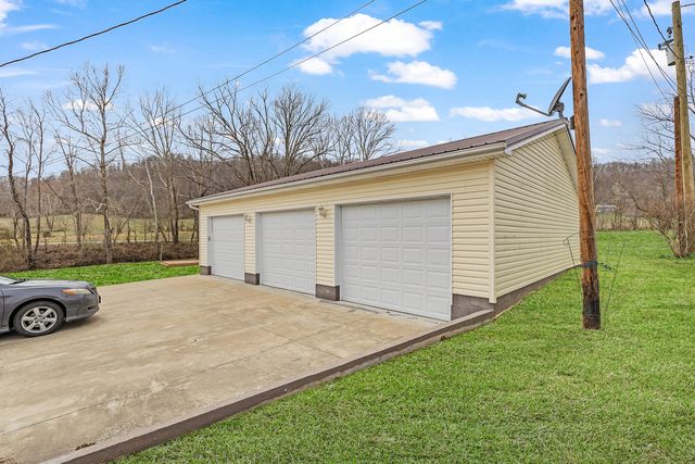 1836 Clarksburg Road, Vanceburg, KY 41179