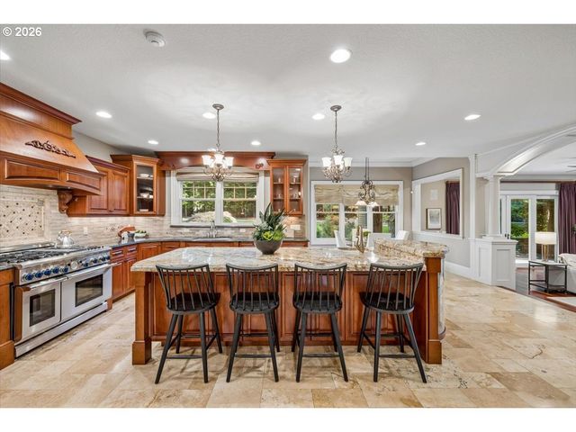 1261 Sw UNDERHILL Rd, Portland, OR 97219