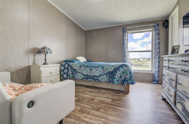 445 Rancho Linda Dr., Lockhart, TX 78644