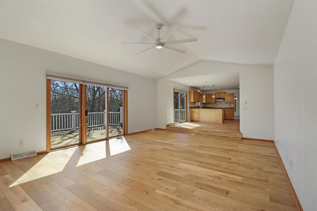 201 Karyl STREET, Burlington, WI 53105