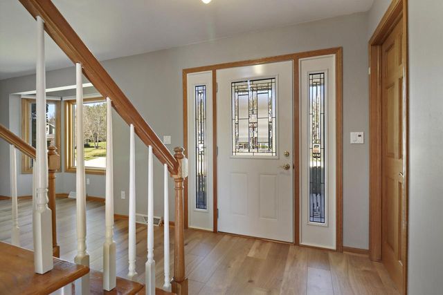 201 Karyl STREET, Burlington, WI 53105