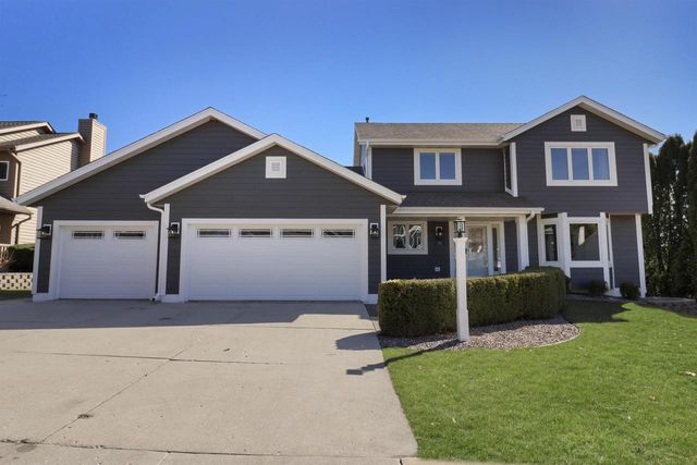 201 Karyl STREET, Burlington, WI 53105