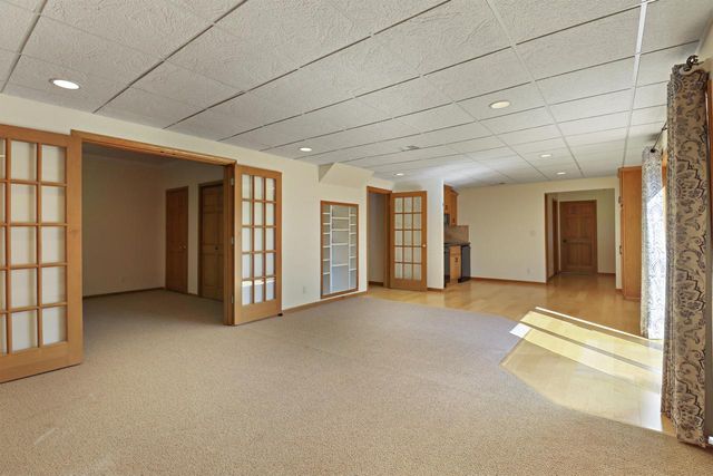 201 Karyl STREET, Burlington, WI 53105