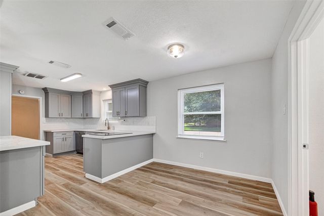 25503 Foxbriar Lane, Spring, TX 77373