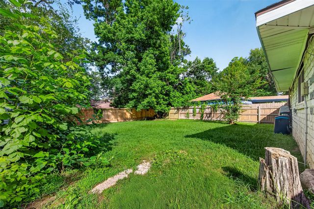 25503 Foxbriar Lane, Spring, TX 77373