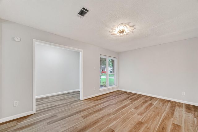 25503 Foxbriar Lane, Spring, TX 77373