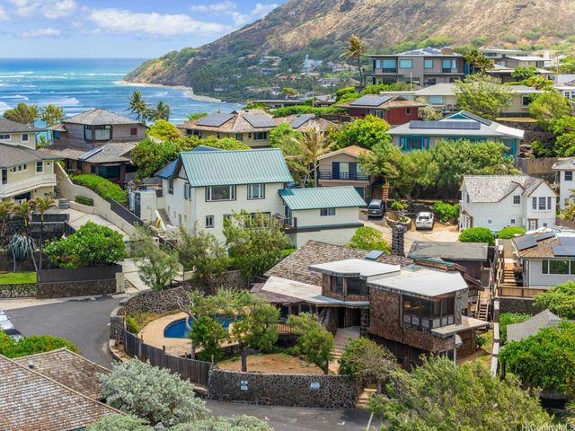 4134 Black Point Road, Honolulu, HI 96816