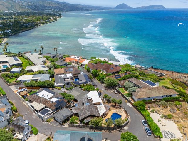 4134 Black Point Road, Honolulu, HI 96816