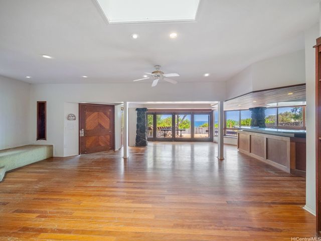 4134 Black Point Road, Honolulu, HI 96816