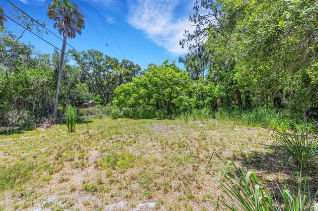 8010 BROWER DRIVE, Bradenton, FL 34211