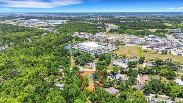 8010 BROWER DRIVE, Bradenton, FL 34211
