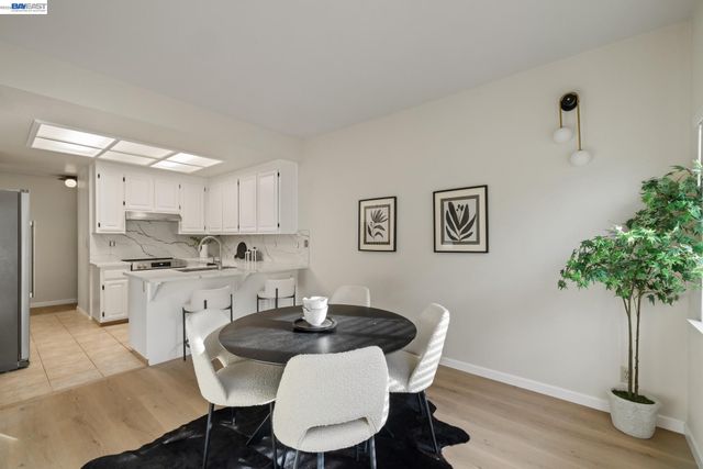 44729 Lynx Dr, Fremont, CA 94539